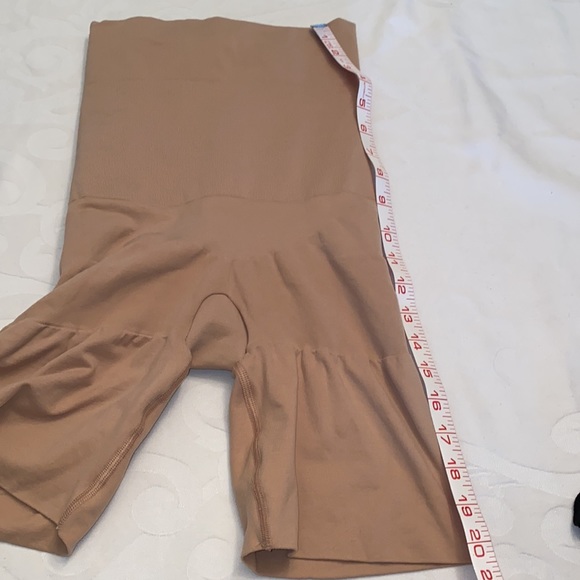 Excellent condition high waisted spanks in the morning in tan Maxximum support - Picture 5 of 5